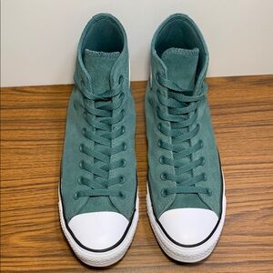 Converse High-Top Sneakers Classic Suede